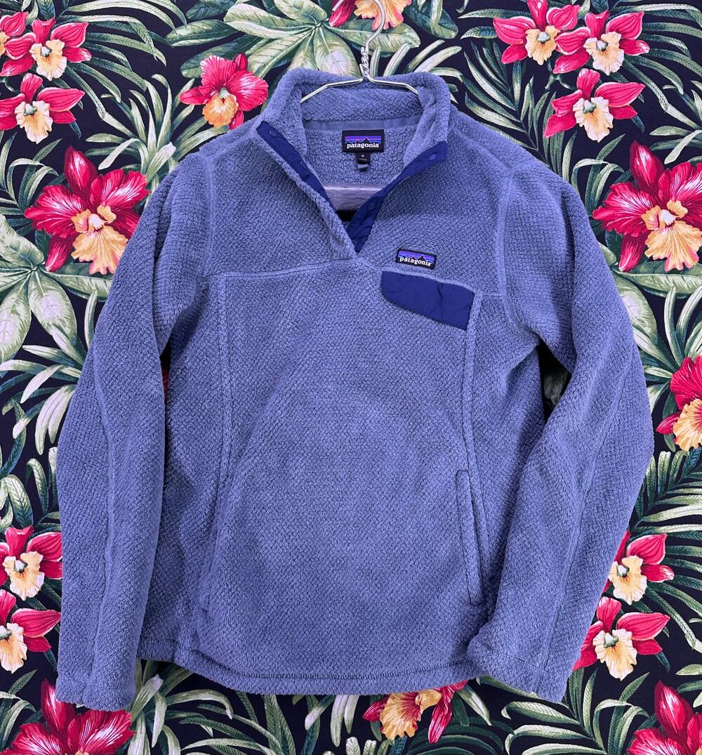 Patagonia Women's gray Navy 1/4 Snap Pullover Size M